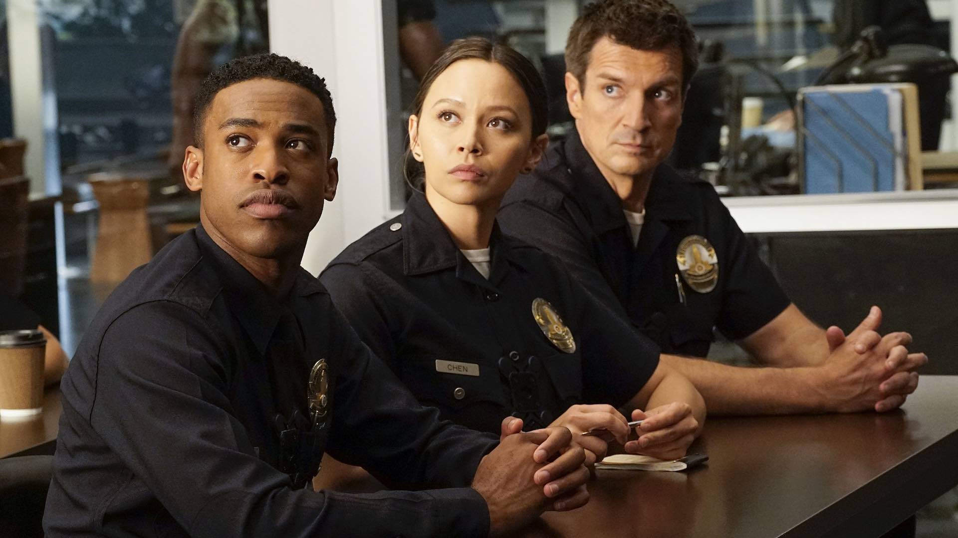 Nathan Fillion Stars In The Rookie S1 3 