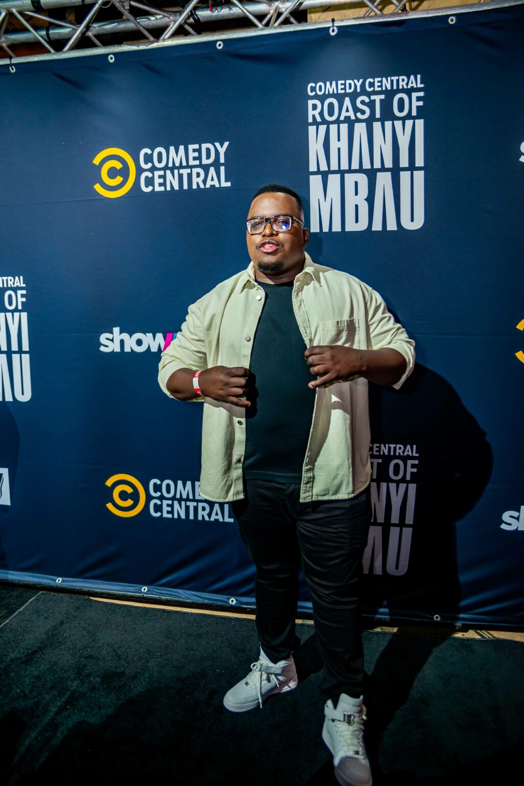 Gallery The Comedy Central Roast of Khanyi Mbau on Showmax
