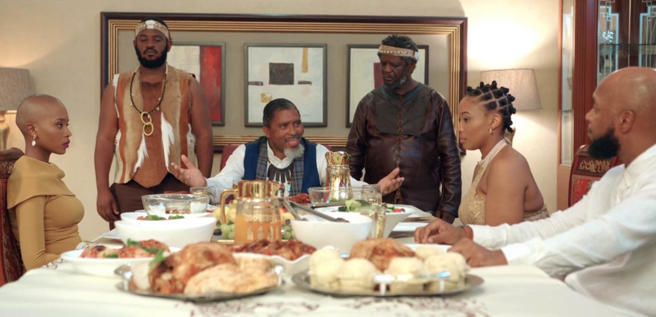 The Montsho family at the dinner table in The Wife S3