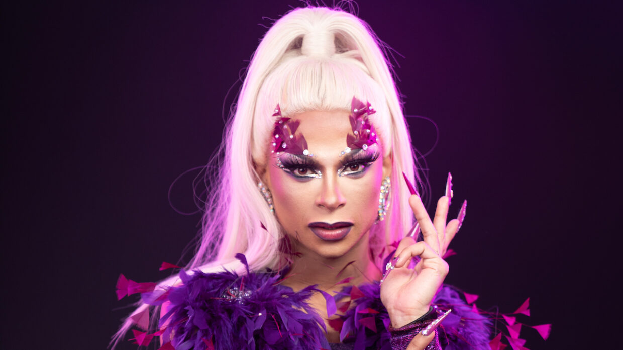 Manila von Teez on Beaulah: Queens van die Kaap