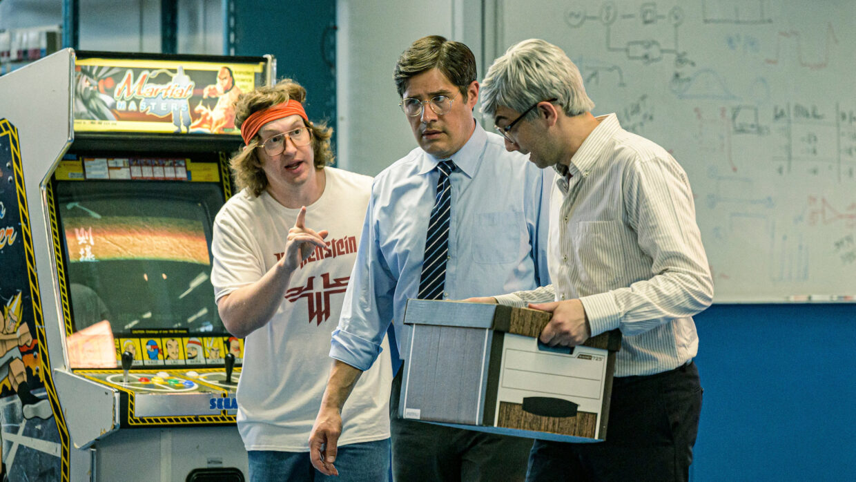 Matt Johnson as Douglas Fregin, Rich Sommer as Paul Stannos and Jay Baruchel as Mike Lazaridis in BlackBerry